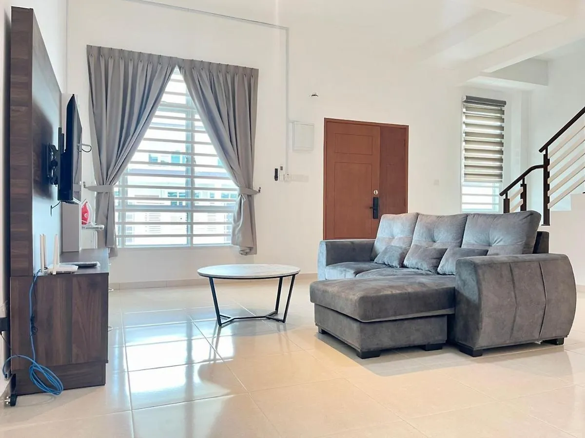 Ai Home 1 At Melaka City Centre For Big Family 0*, Malacca